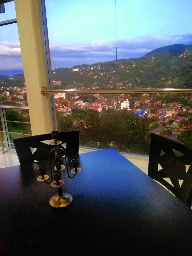 Sky Valley Hotel Канди Екстериор снимка