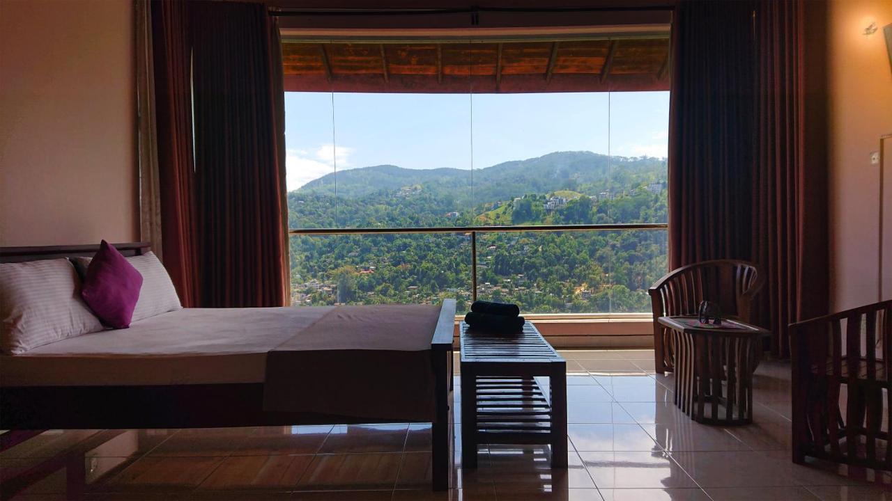 Sky Valley Hotel Канди Екстериор снимка