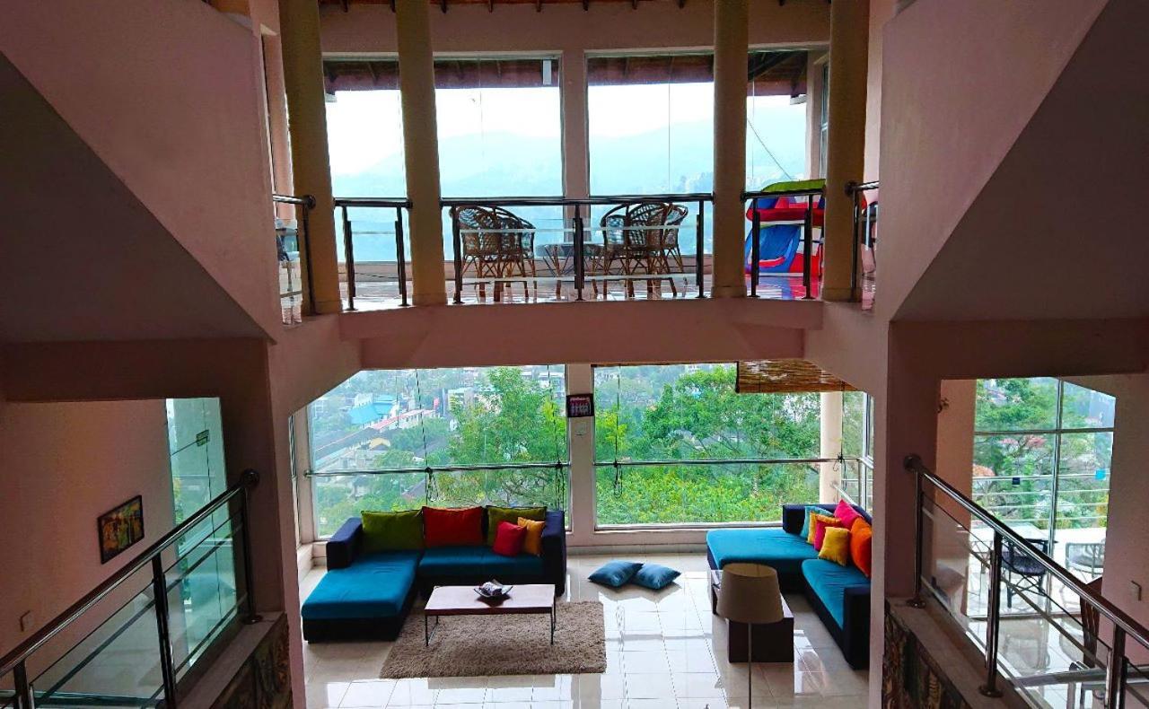 Sky Valley Hotel Канди Екстериор снимка